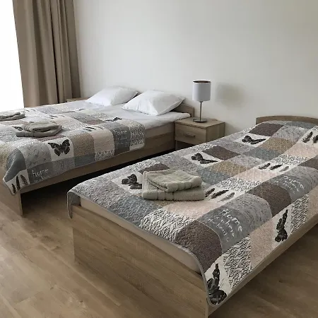 Glory Luka Living Appartement *
